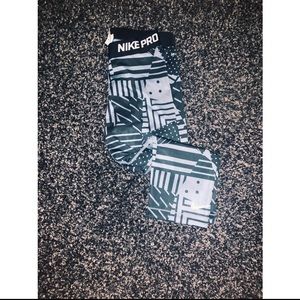 Nike pro 3/4 leggings